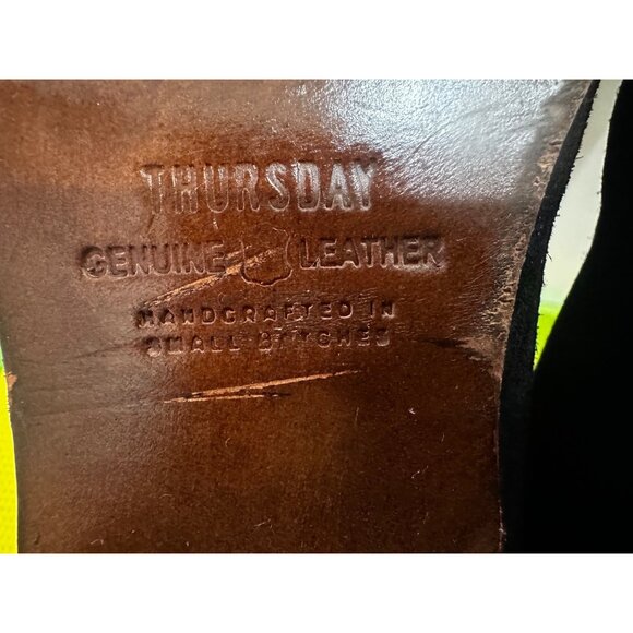 Sold Thursday Dreamer Suede Bootie Womens 9 Black Chelsea Pointed Toe Classic - Picture 12 of 16